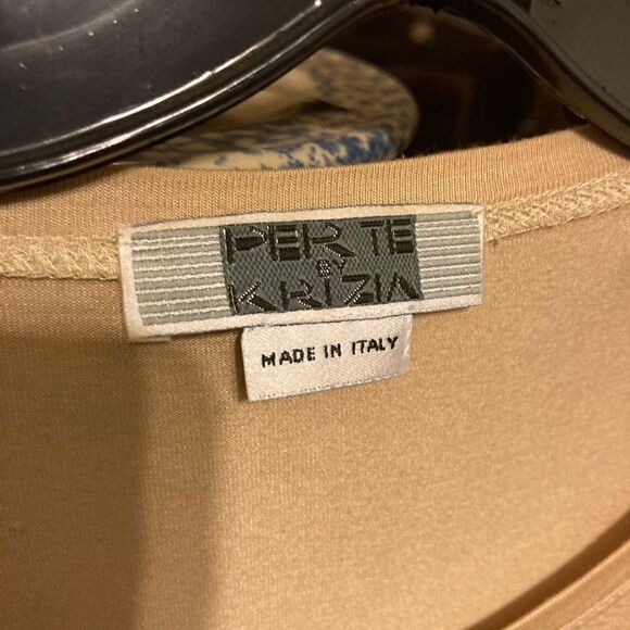 DESIGNER T-SHIRT / PER TE by KREZIA - SIZE - M - Picture 3 of 4